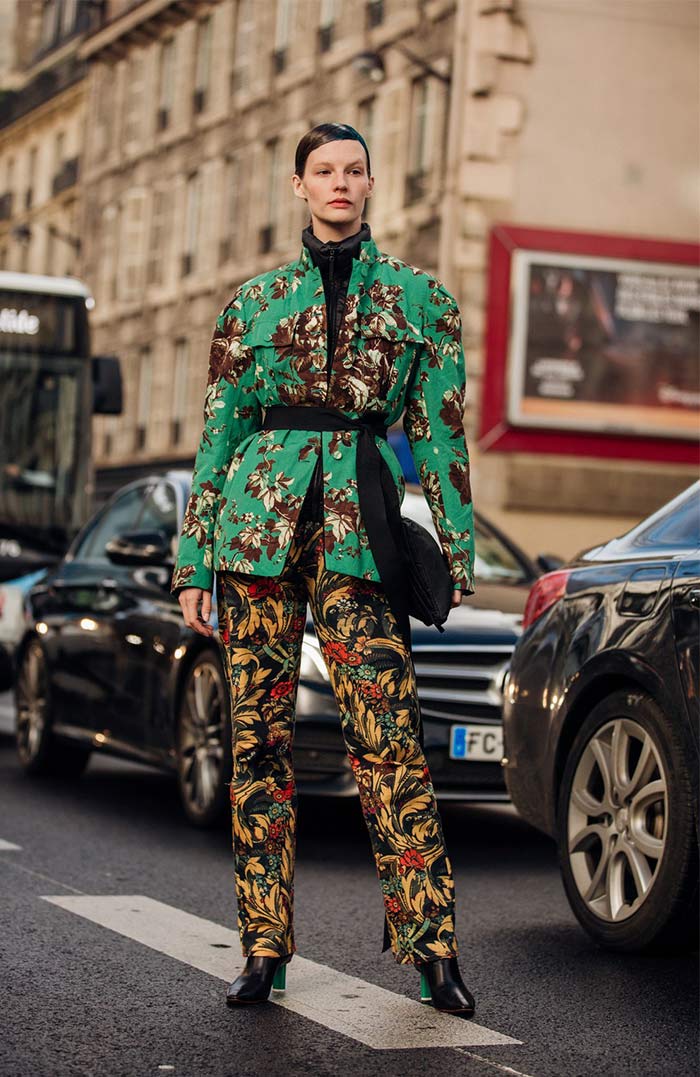 Street style floral print pants